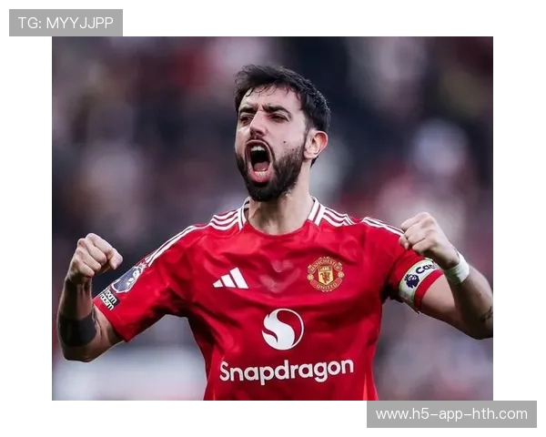 曼联边路二过一配合流畅，布鲁诺打远角未能命中目标